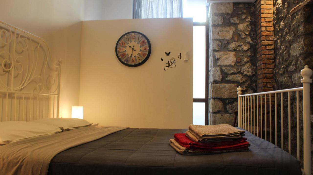 Meteora Central Hostel Kalambaka Eksteriør billede